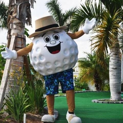 Putt'n Around Delray Beach